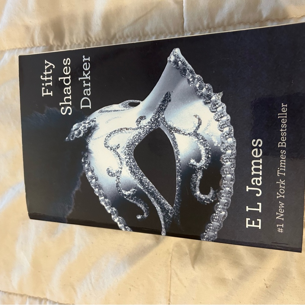Fifty Shades Trilogy Book Set - Picture 4 of 5